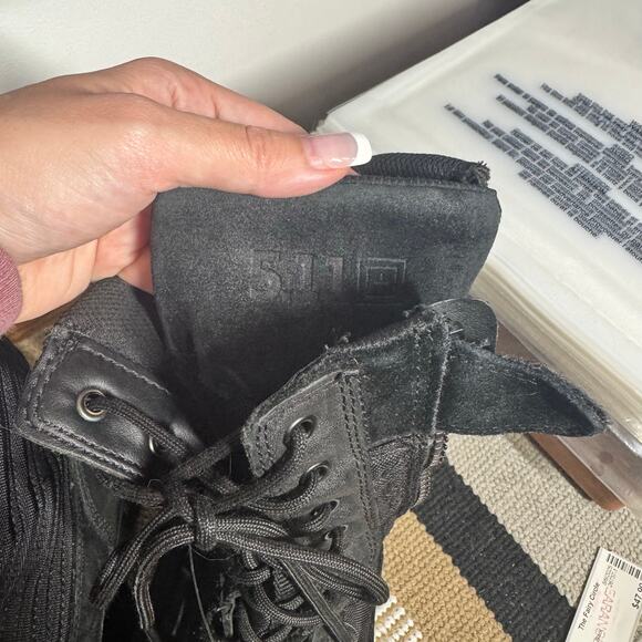 5.11 Tactical EVO 2.0 8\